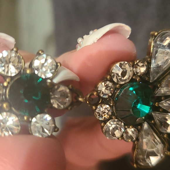 Vintage Earrings - Picture 2 of 3